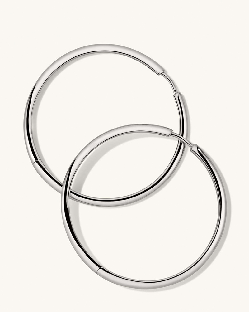 Mejuri Tube Oversized Hoop $128